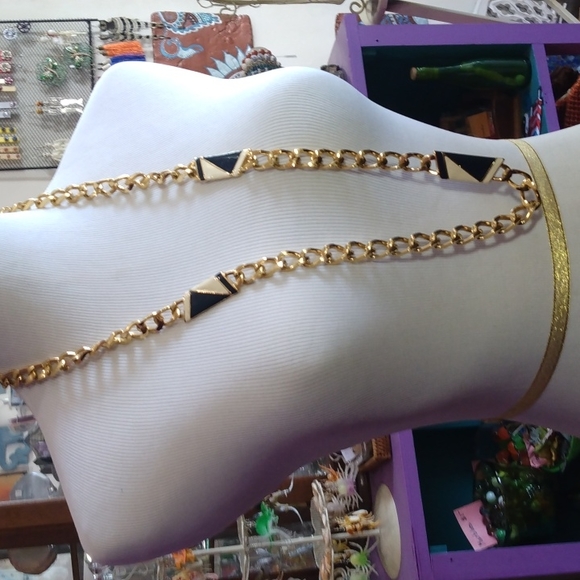 Monet Jewelry - Vintage long Monet gold tone necklace